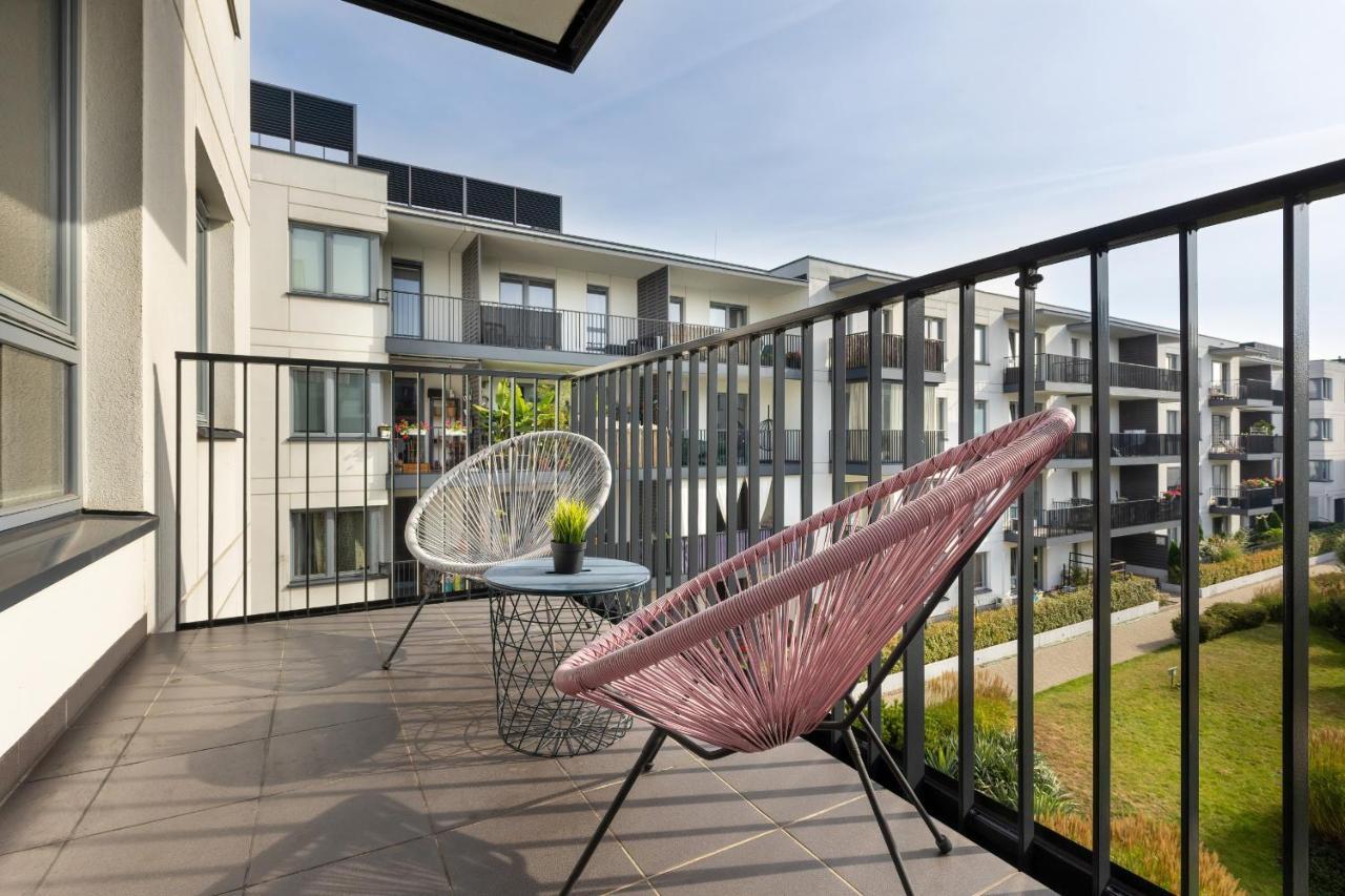 Cozy Apartment Gieysztora Wilanow By Noclegi Renters 华沙 外观 照片